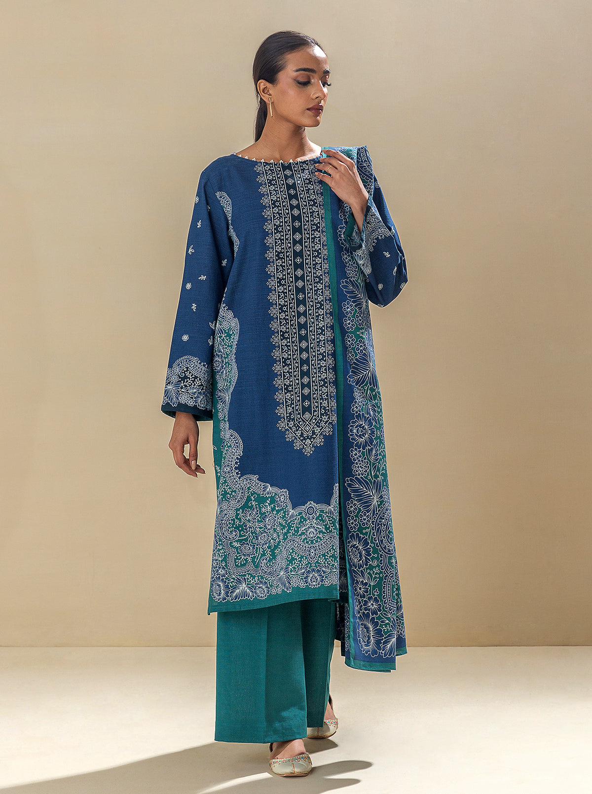3 PIECE - PRINTED KHADDAR SUIT - BLUE BELLE MORBAGH WN_23   