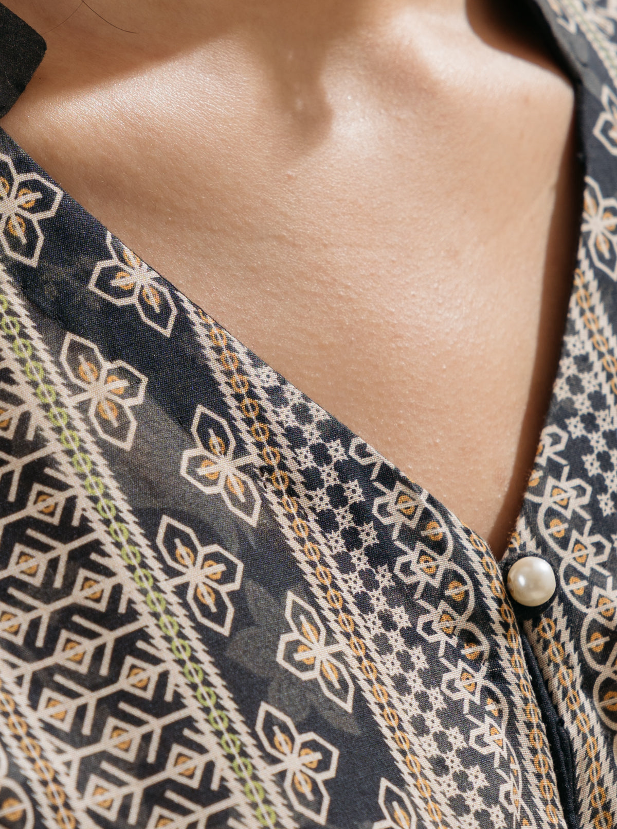 1 PIECE - PRINTED LAWN SHIRT - VINTAGE CRAFT MORBAGH SU_22   