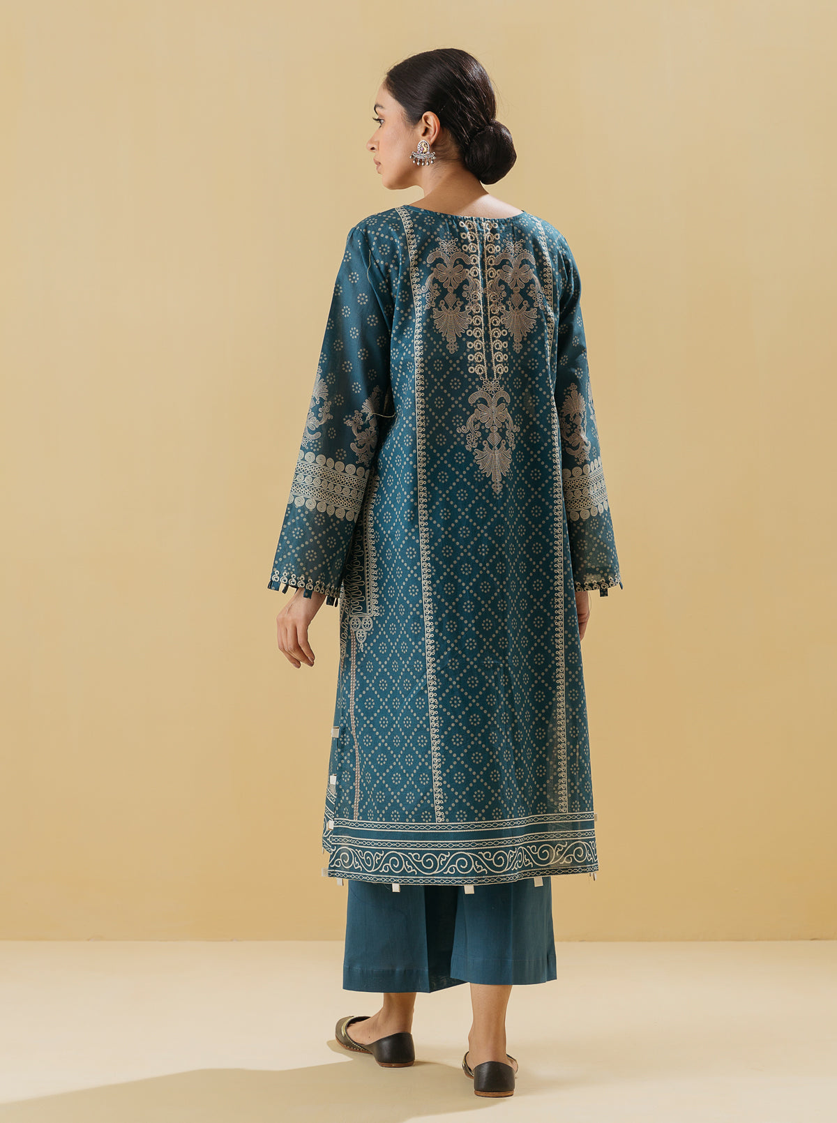 2 PIECE - PRINTED LAWN SUIT - MYSTIQUE JEWEL MORBAGH SU_22   