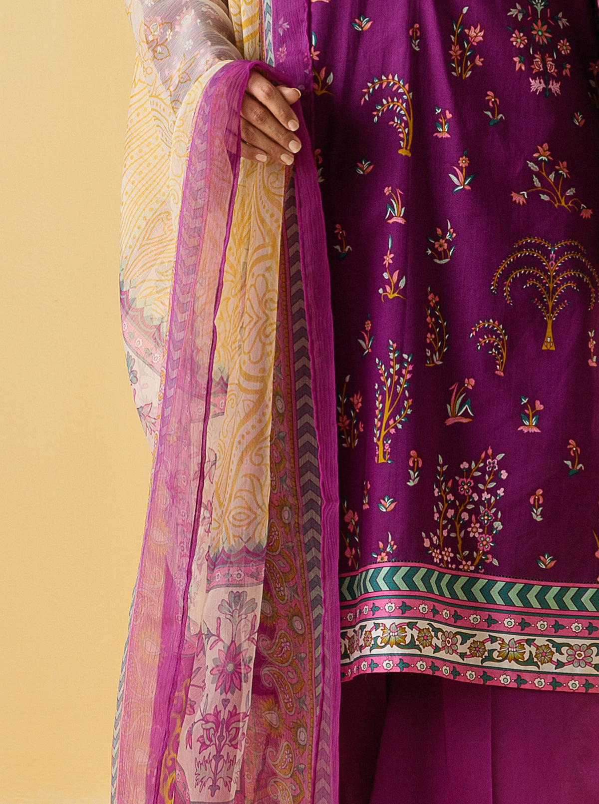 2 PIECE - PRINTED LAWN SUIT - IMPERIAL PLUM MORBAGH SU_22   