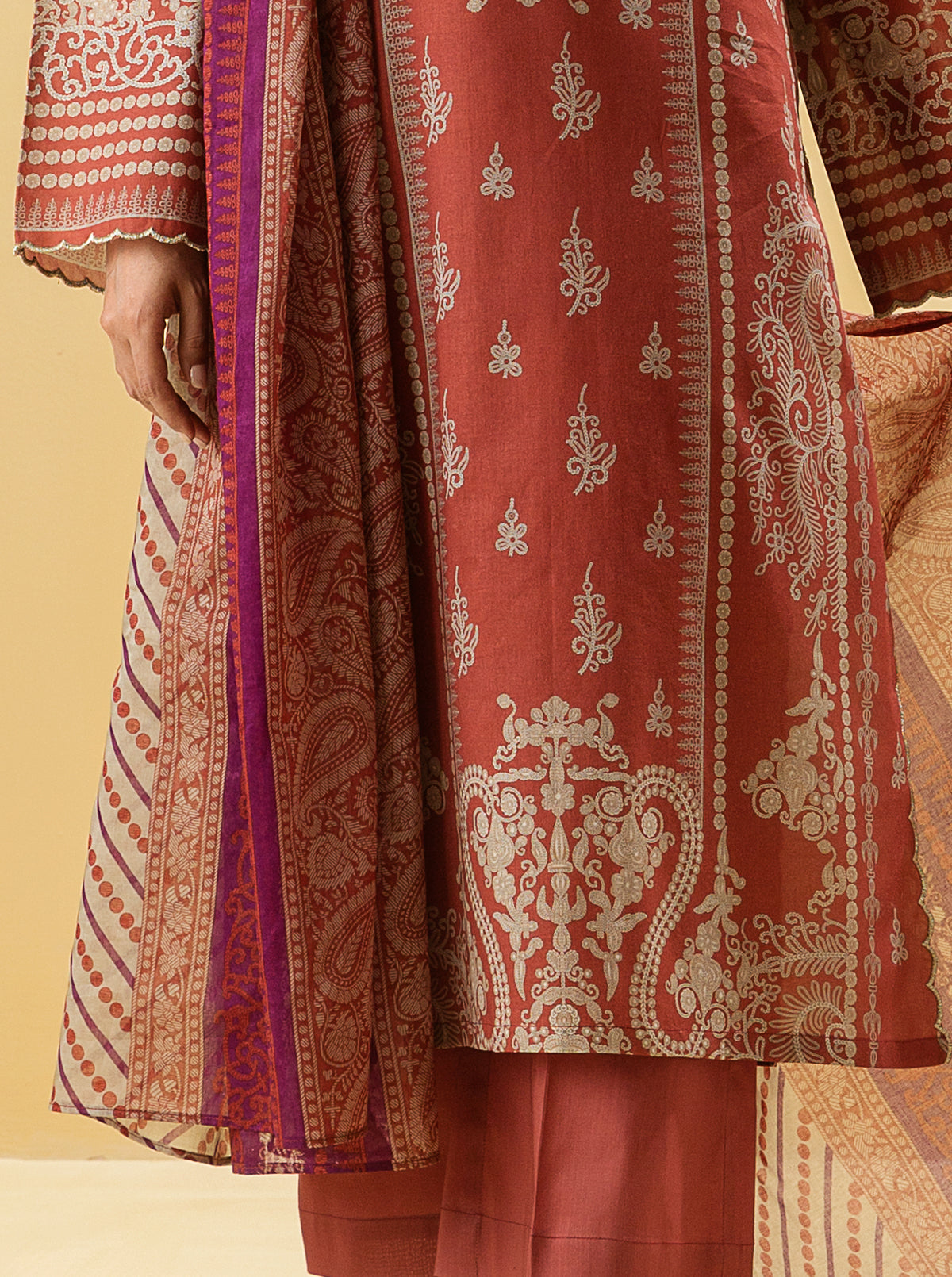 3 PIECE - PRINTED LAWN SUIT - DELICATE DECO MORBAGH SU_22   