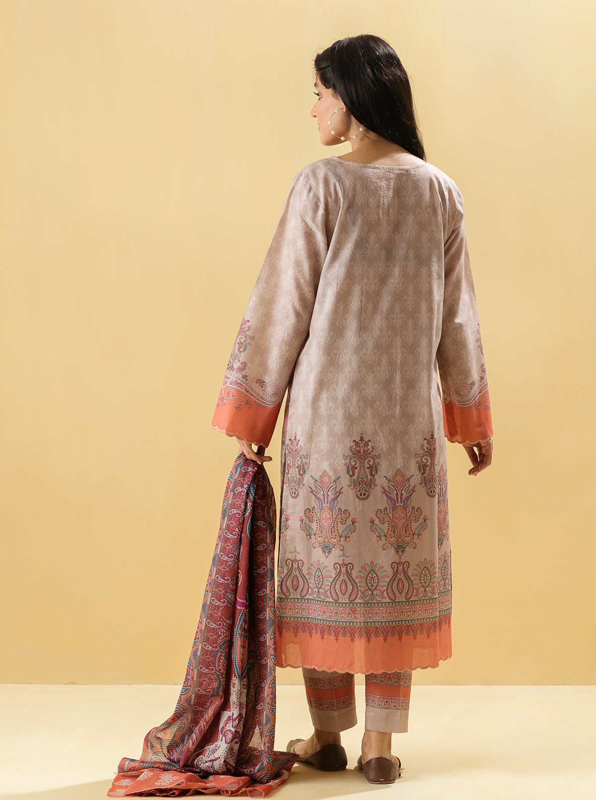 3 PIECE - PRINTED LAWN SUIT - CLASSIC PAISLEY MORBAGH SU_22   