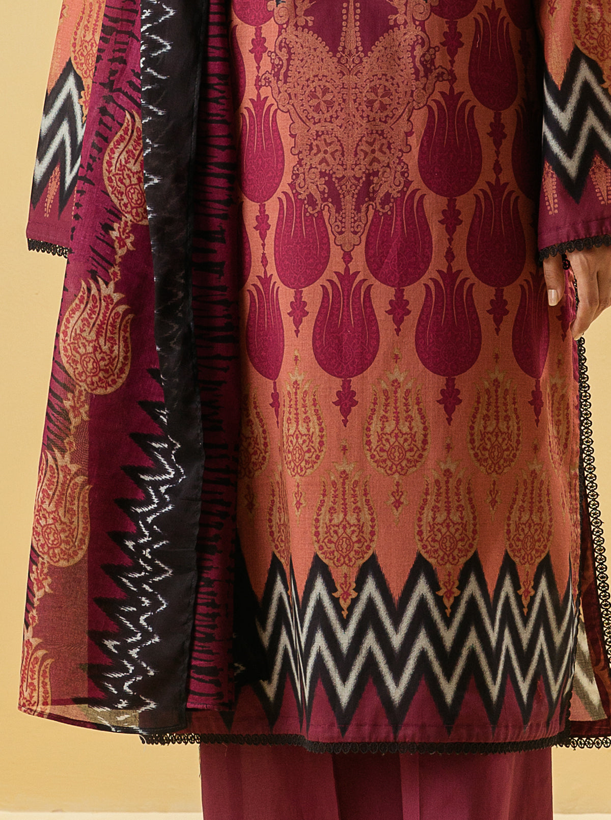 3 PIECE - PRINTED LAWN SUIT - TRIBAL TONES MORBAGH SU_22   