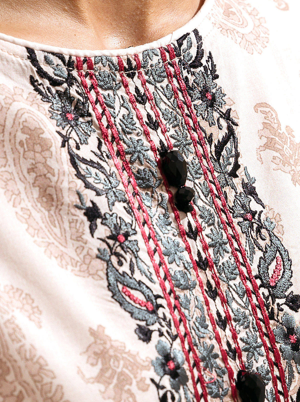 3 PIECE - EMBROIDERED LAWN SUIT - DIVINE GLEAM MORBAGH SU_22   