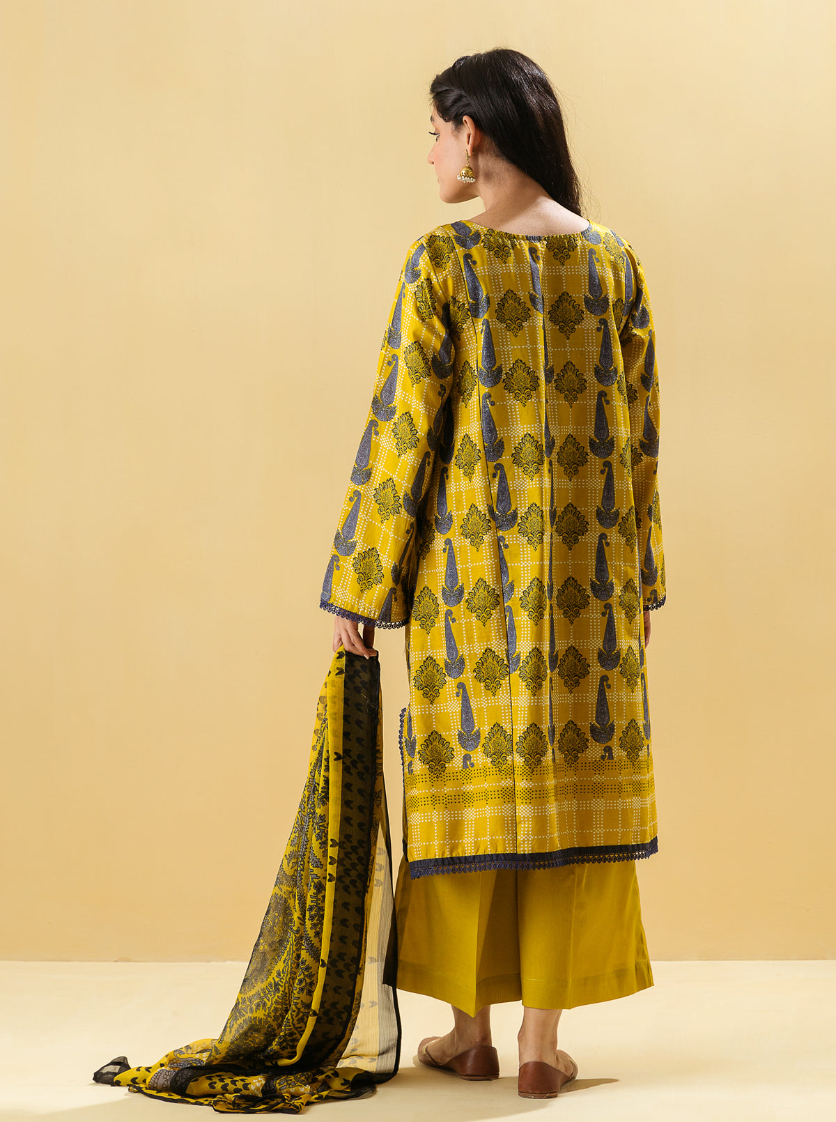 3 PIECE - PRINTED LAWN SUIT - GOLD EMPIRE MORBAGH SU_22   