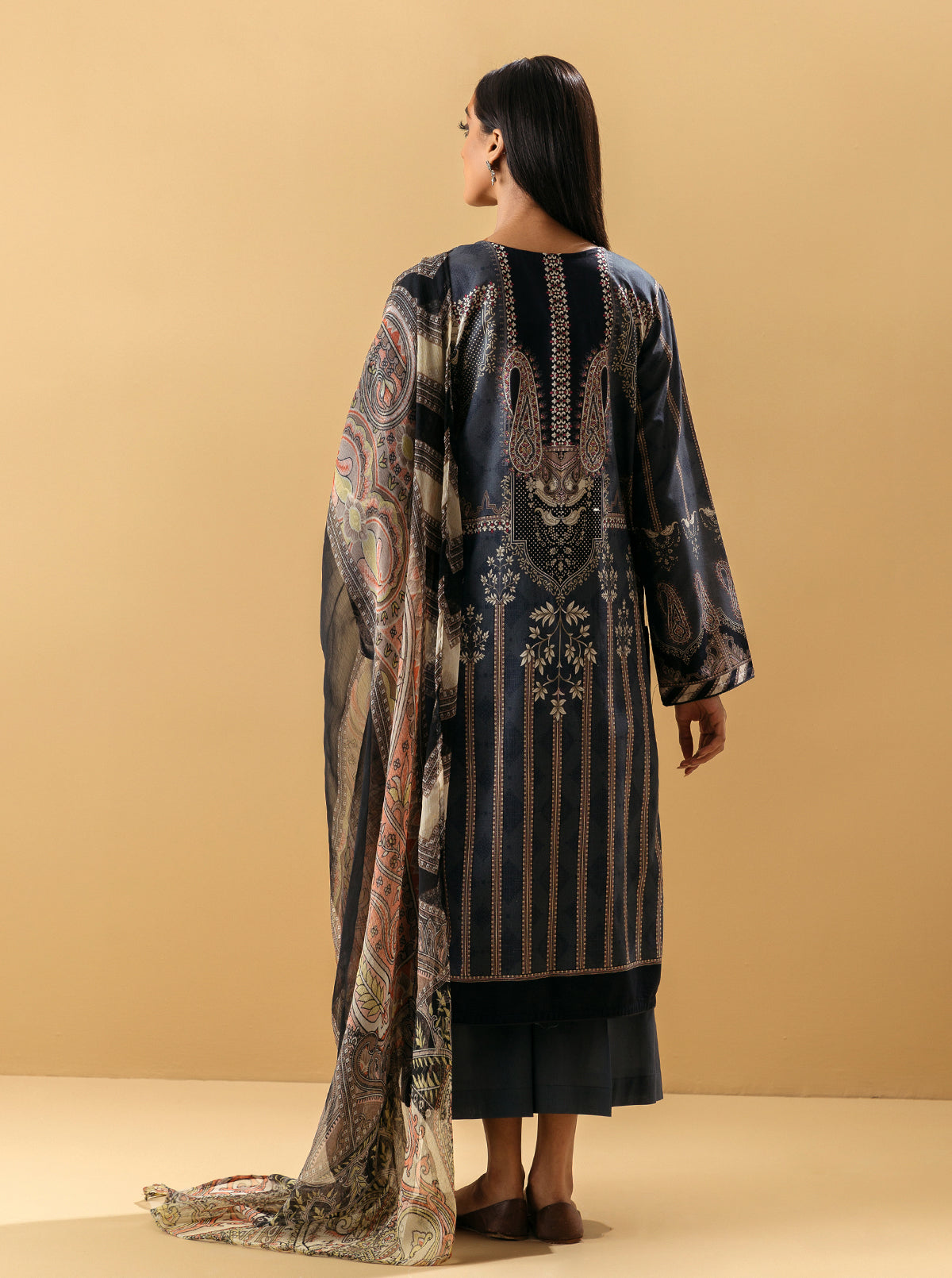 3 PIECE - PRINTED LAWN SUIT - BLUE HORIZON MORBAGH SU_22   
