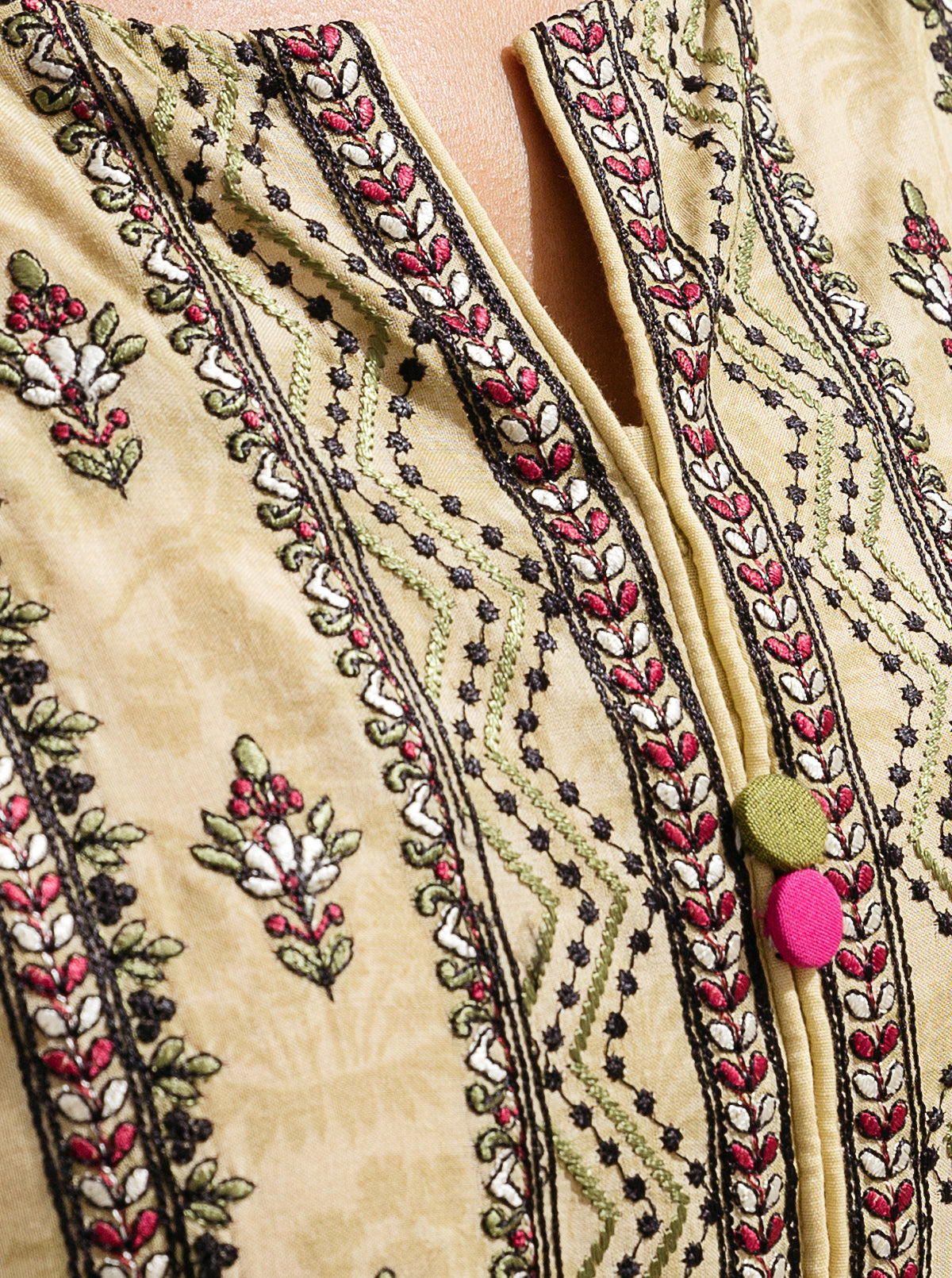 2 PIECE - EMBROIDERED LAWN SUIT - POPPIN ROSE MORBAGH SU_23   