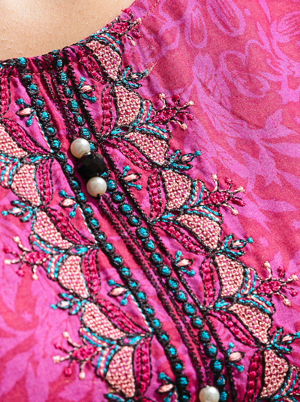 2 PIECE - EMBROIDERED VISCOS SUIT - DIVA GLOW MORBAGH SU_23   