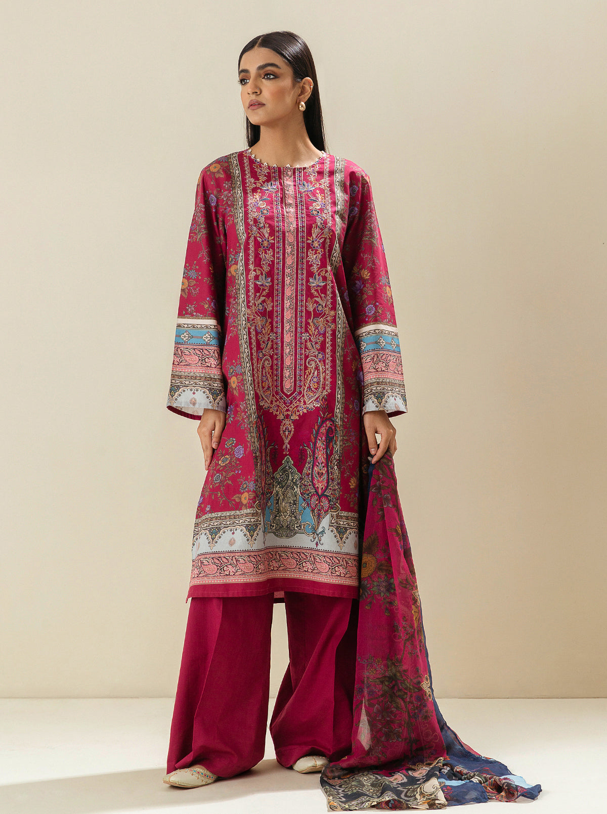 3 PIECE - EMBROIDERED LAWN SUIT - GRANITA SPRING MORBAGH SU_23   