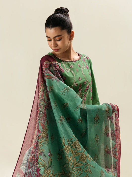 3 PIECE - EMBROIDERED LAWN SUIT - GREEN QUIETNESS MORBAGH SU_23   