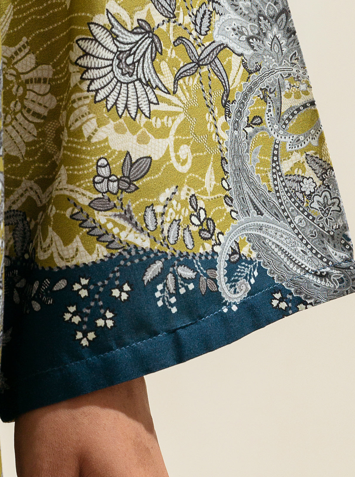 1 PIECE - PRINTED LAWN SHIRT - PIQUANT PANSY MORBAGH SU_23   