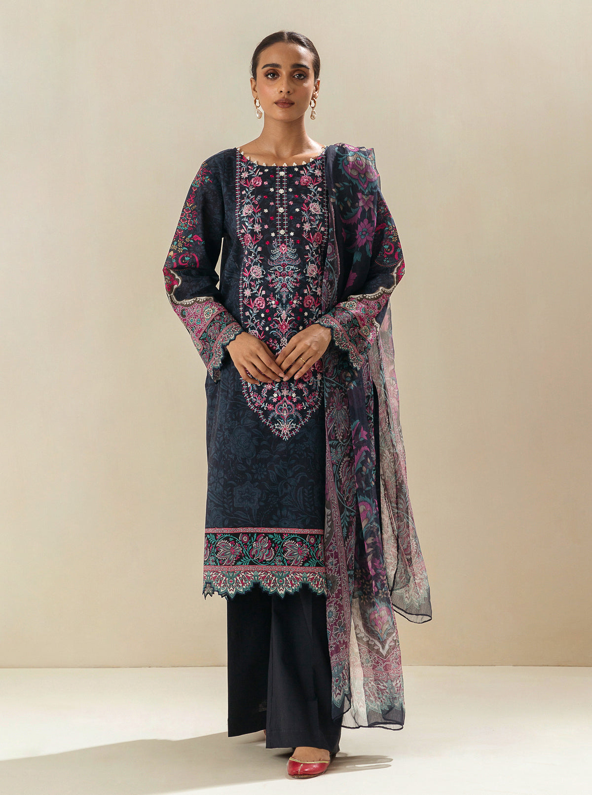 3 PIECE - EMBROIDERED LAWN SUIT - BARITONE BRICKS MORBAGH SU_23   