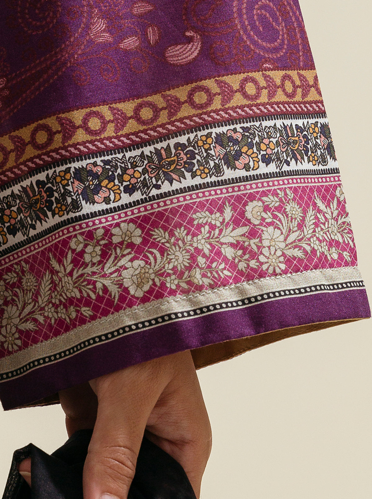 3 PIECE - PRINTED LAWN SUIT - AMETHYST LOVE MORBAGH SU_23   