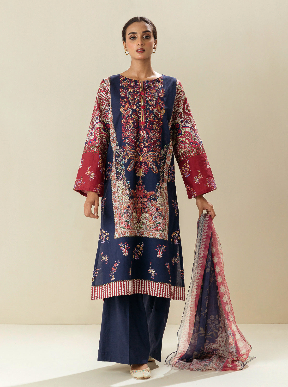 3 PIECE EMBROIDERED LAWN SUIT-PANSY PETALS BT-MORBAGH SU_24   