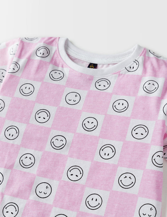 SMILEY TEE