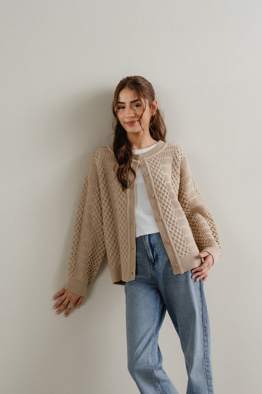 KNITTED CREW NECK CARDIGAN