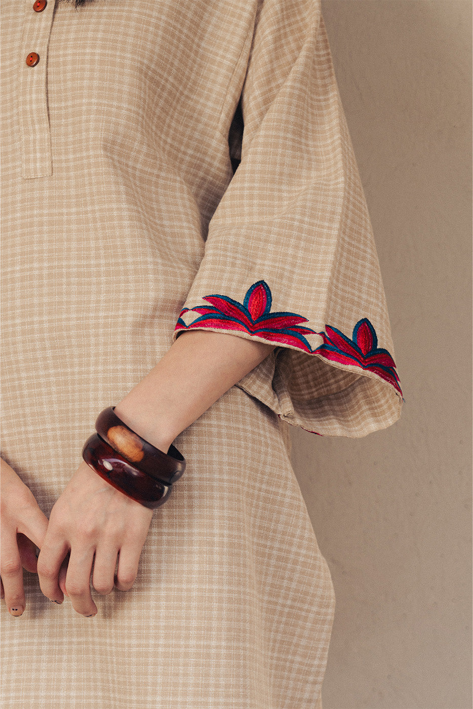 2 PIECE EMBROIDERED DOBBY SUIT (PRET)