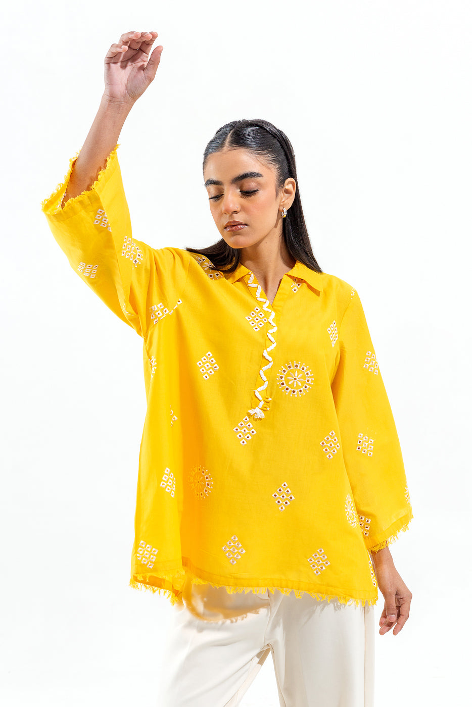 EMBROIDERED LAWN TOP (PRET) - BEECHTREE