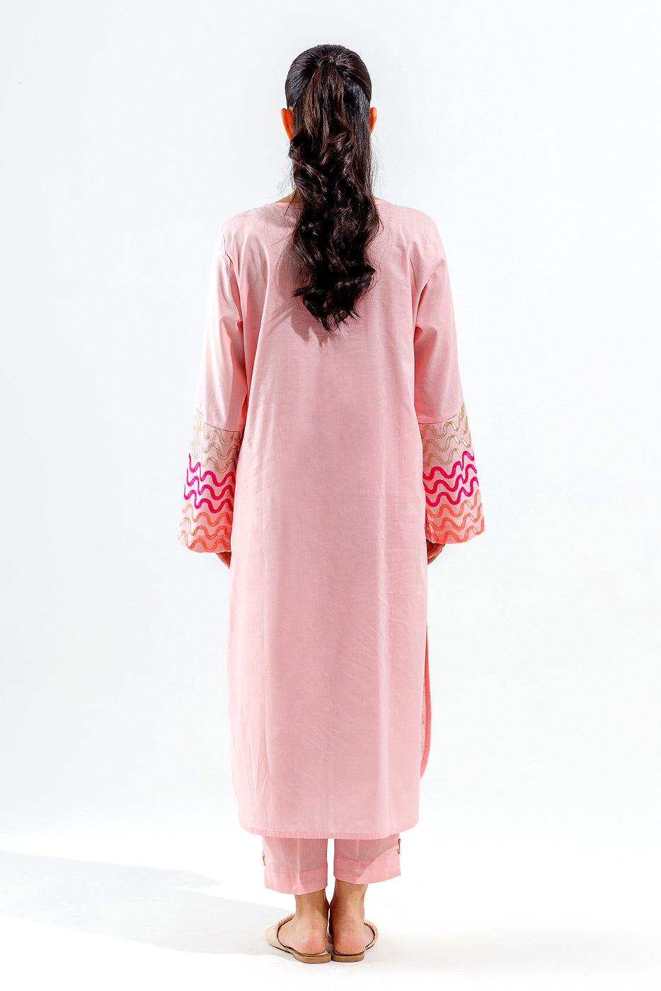 2 PIECE EMBROIDERED LAWN SUIT (PRET)