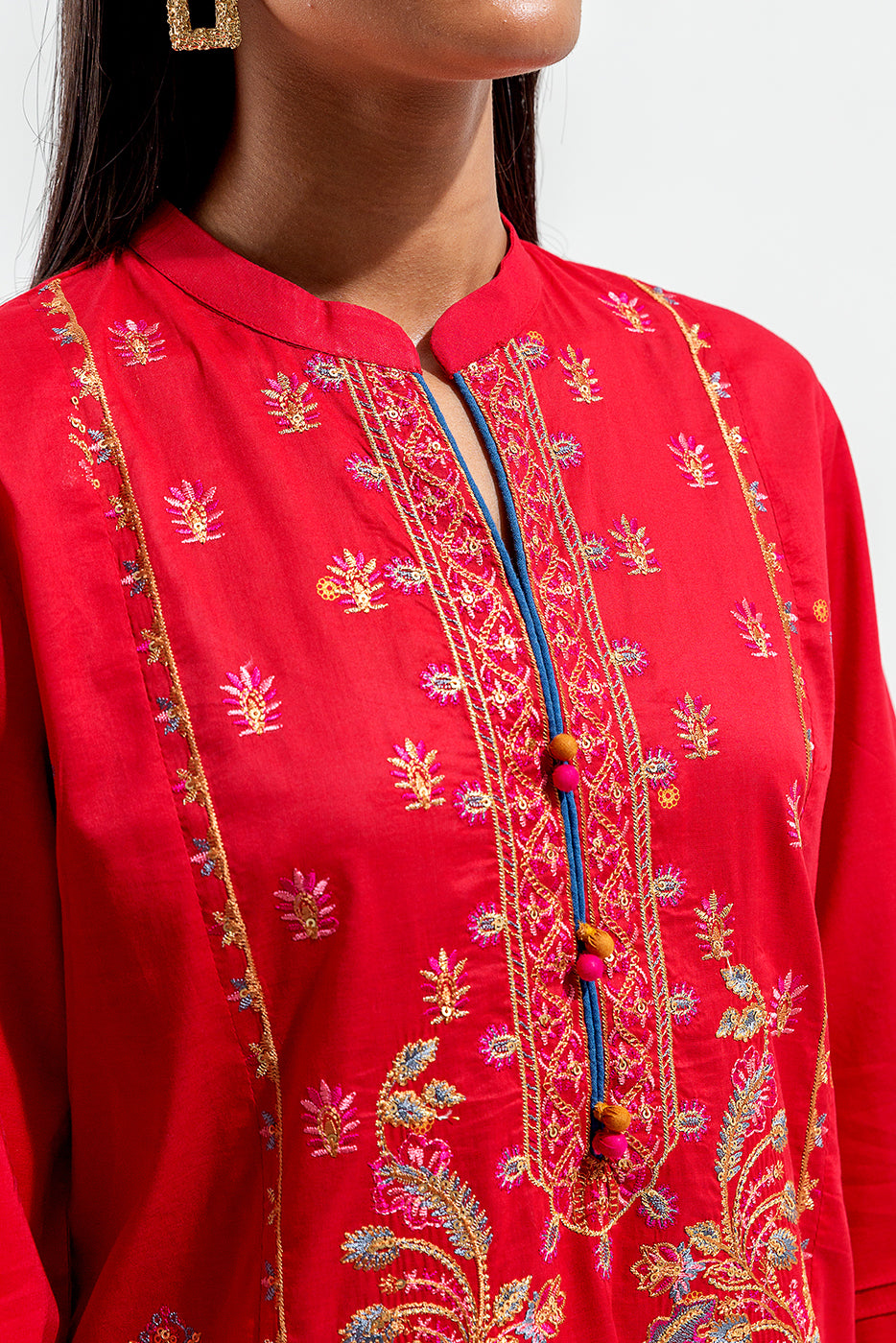 2 PIECE EMBROIDERED LAWN  SUIT (LUXURY PRET)