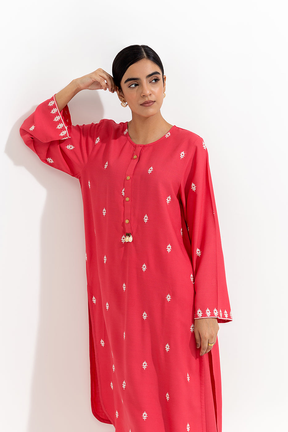 2 PIECE EMBROIDERED VISCOSE SUIT (PRET)
