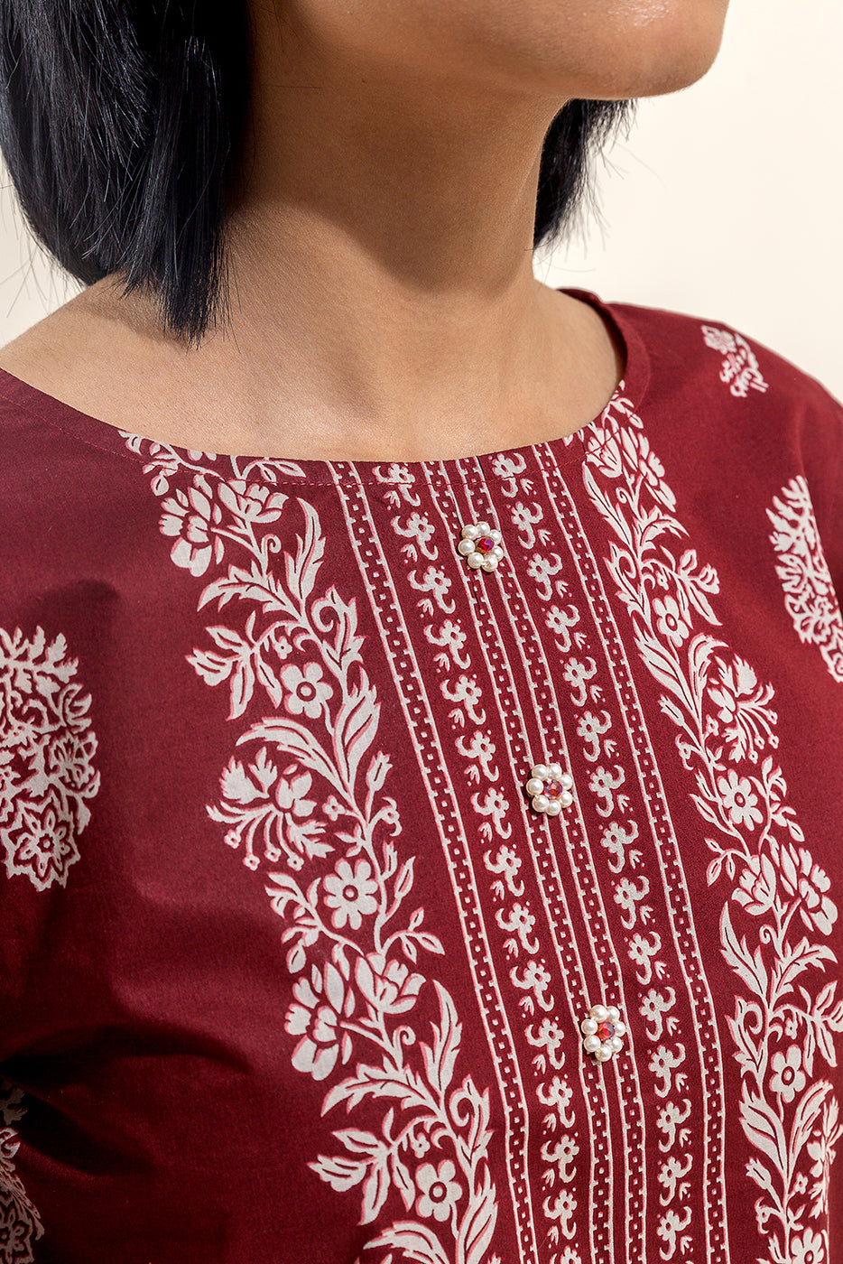 2 PIECE PRINTED LAWN SUIT-GARNET LOOM (UNSTITCHED)