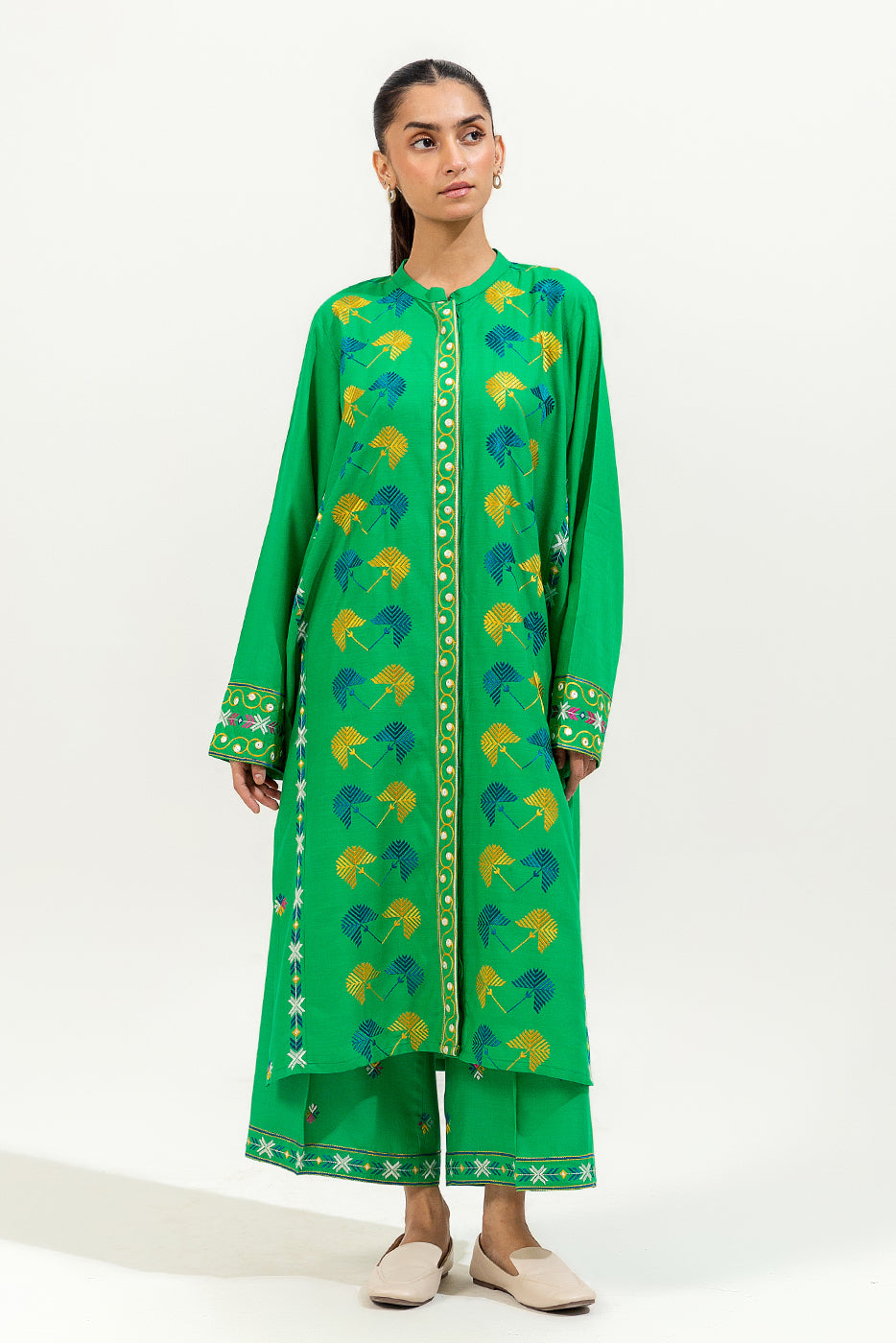 2 PIECE EMBROIDERED VISCOSE SUIT (PRET)