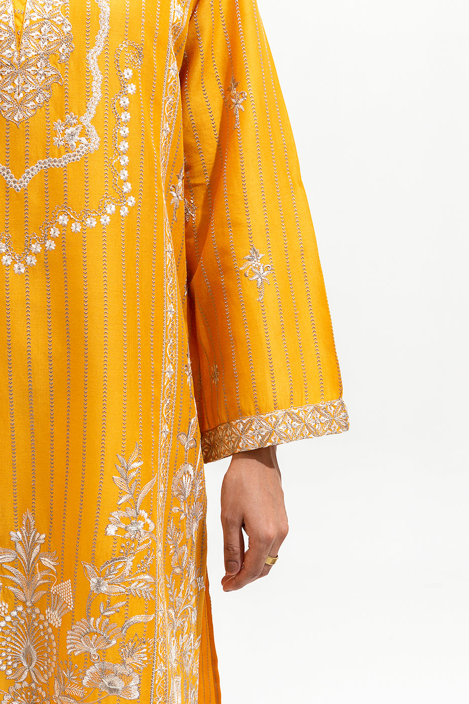 EMBROIDERED JACQUARD SHIRT (LUXURY-PRET)