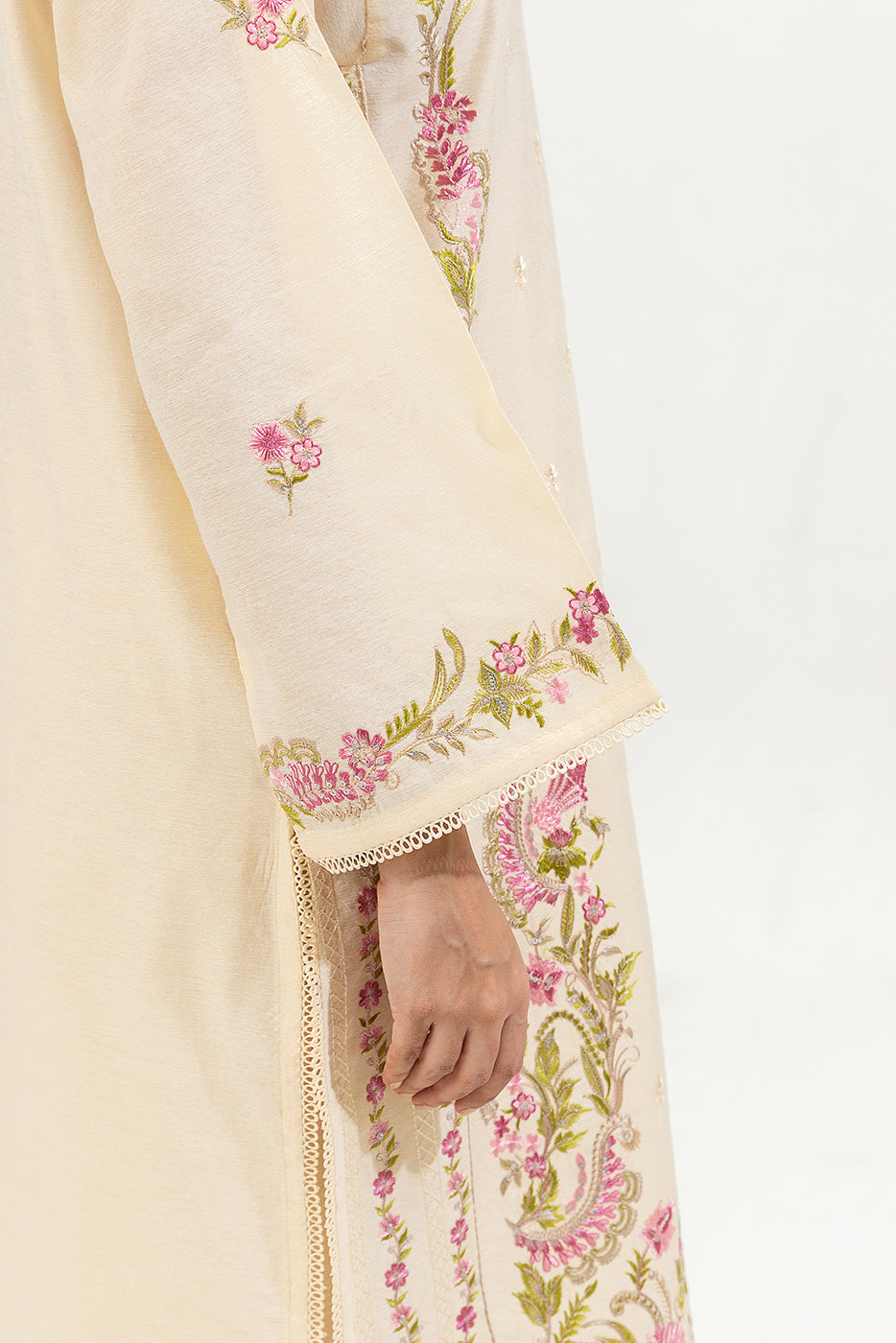 2 PIECE EMBROIDERED FANCY SLUB SUIT (LUXURY-PRET)