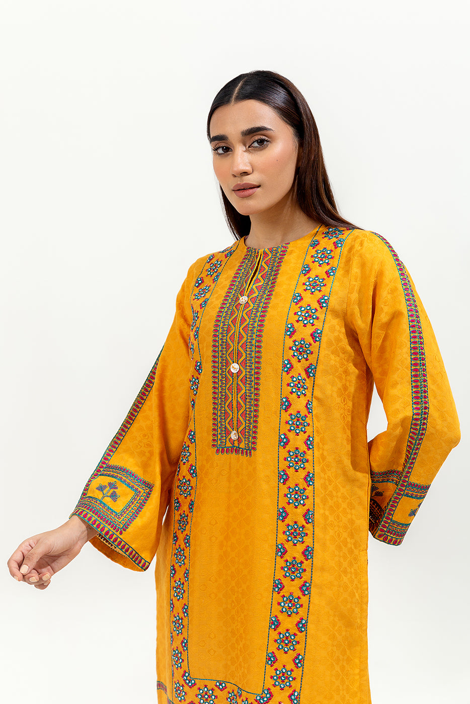 2 PIECE EMBROIDERED JACQUARD SUIT (PRET)