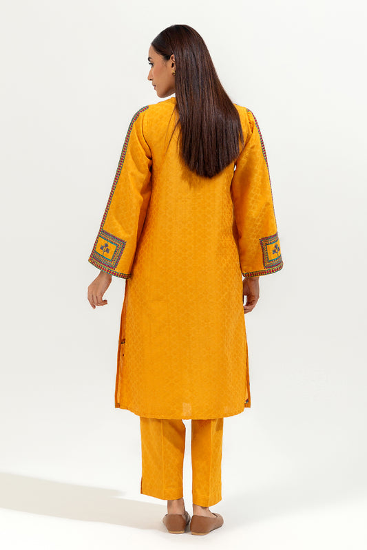 2 PIECE EMBROIDERED JACQUARD SUIT (PRET)