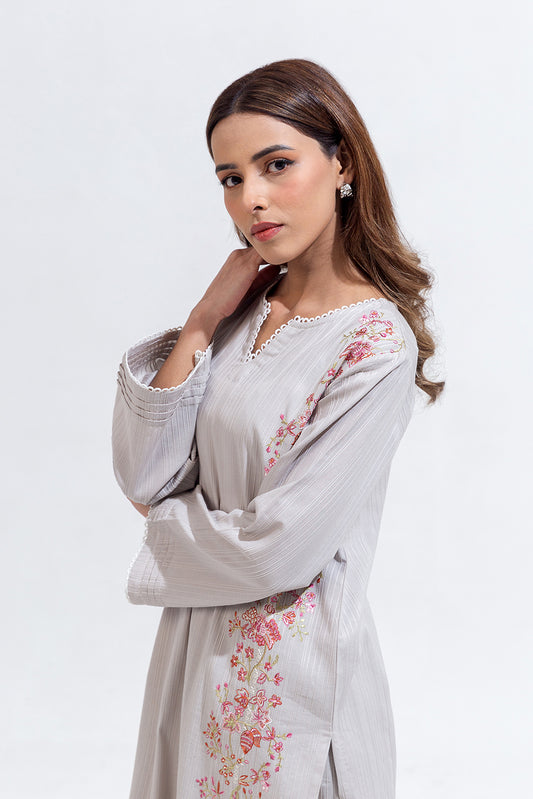 2 PIECE EMBROIDERED JACQUARD SUIT (PRET)