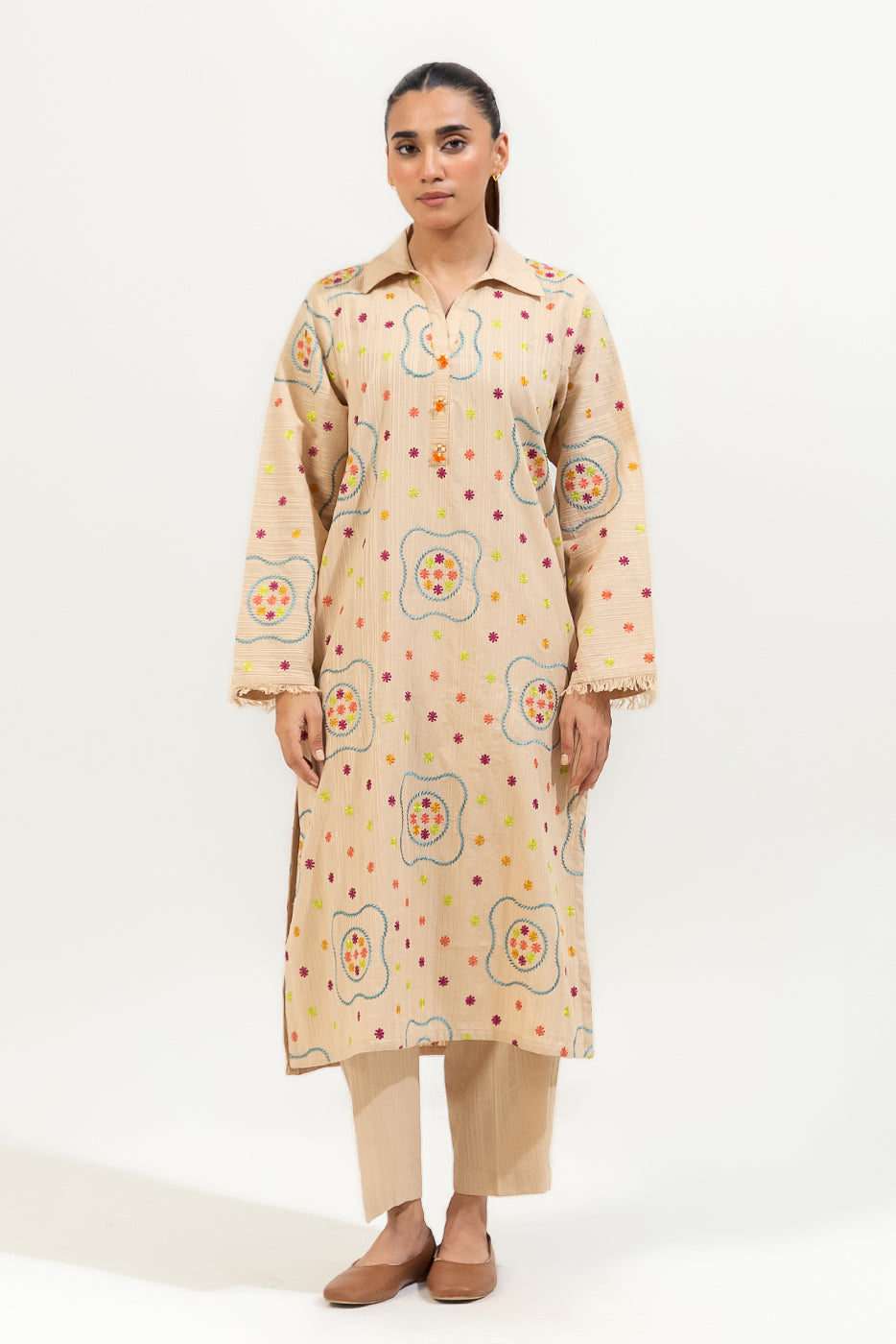 2 PIECE EMBROIDERED JACQUARD SUIT (PRET)