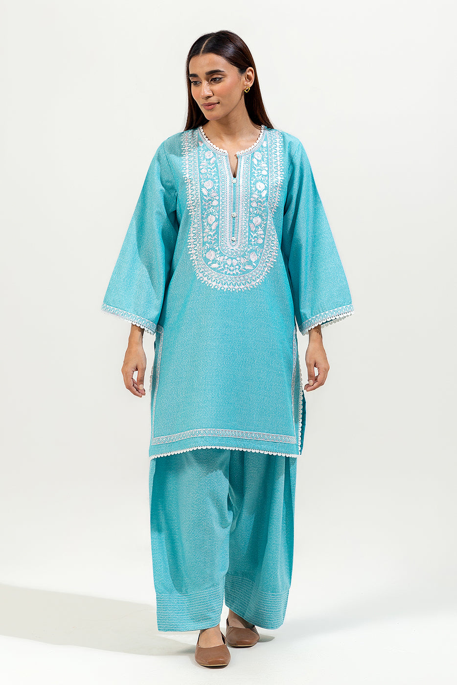 2 PIECE EMBROIDERED KARANDI SUIT (PRET)