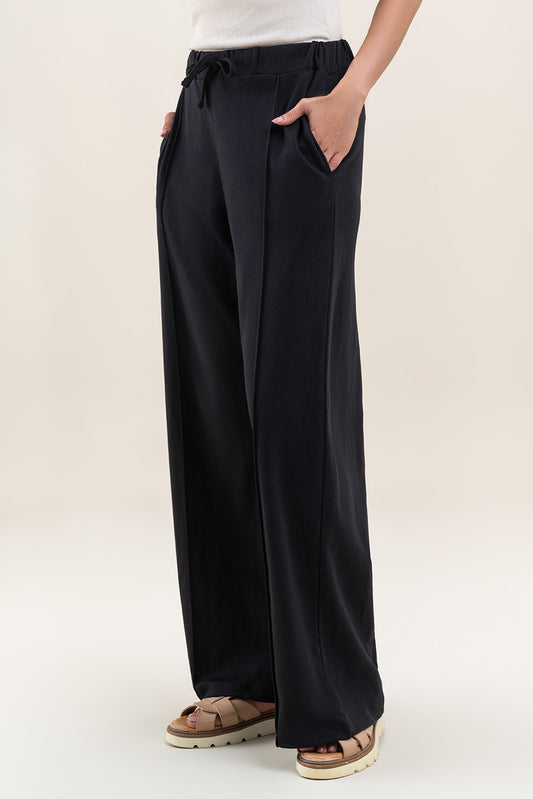 PLEATED WIDE LEG TROUSER