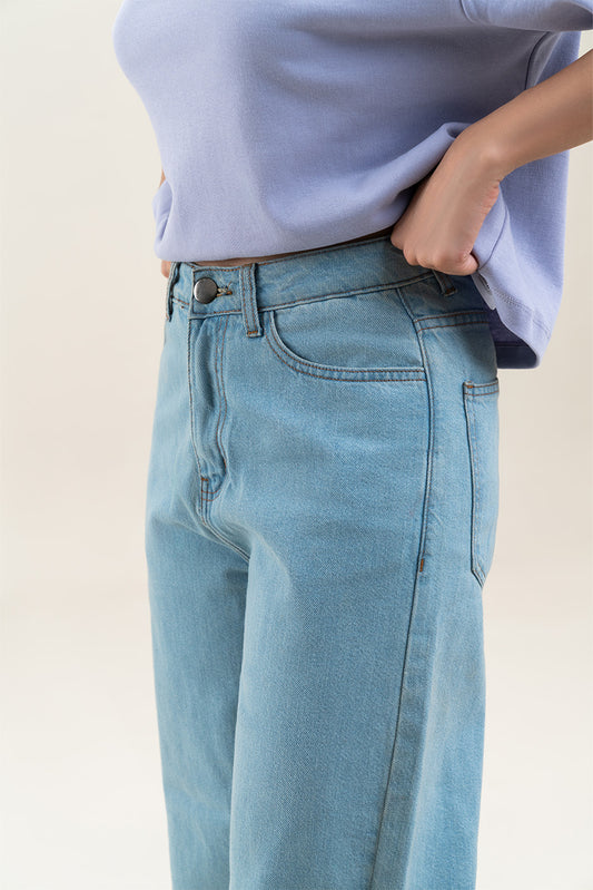 CROPPED BODY T-SHIRT