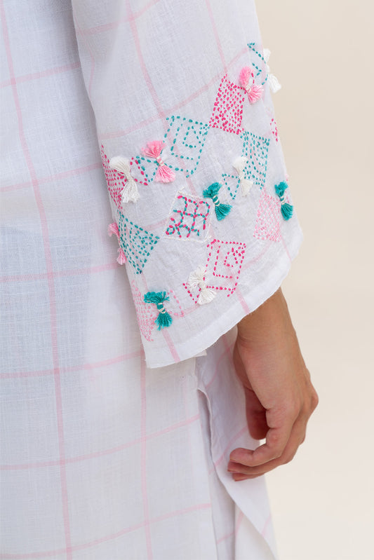 2 PIECE EMBROIDERED YARN DYED SUIT (PRET)