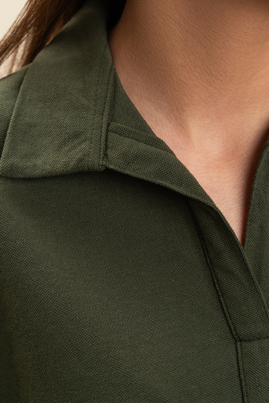 RELAXED FIT COLLARED TOP