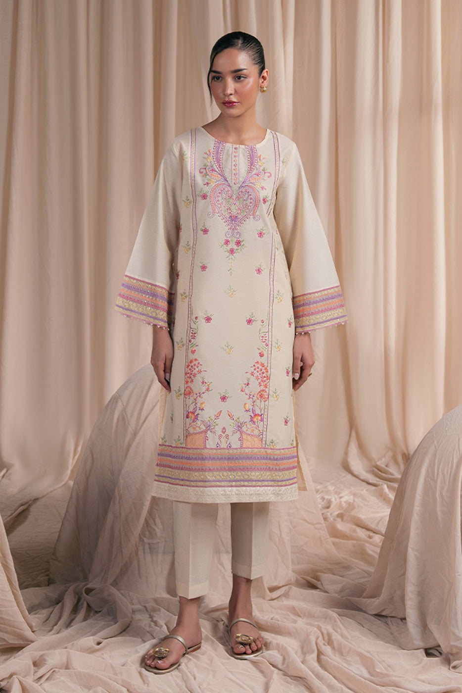 2 PIECE EMBROIDERED SPACE DYED SUIT (PRET)
