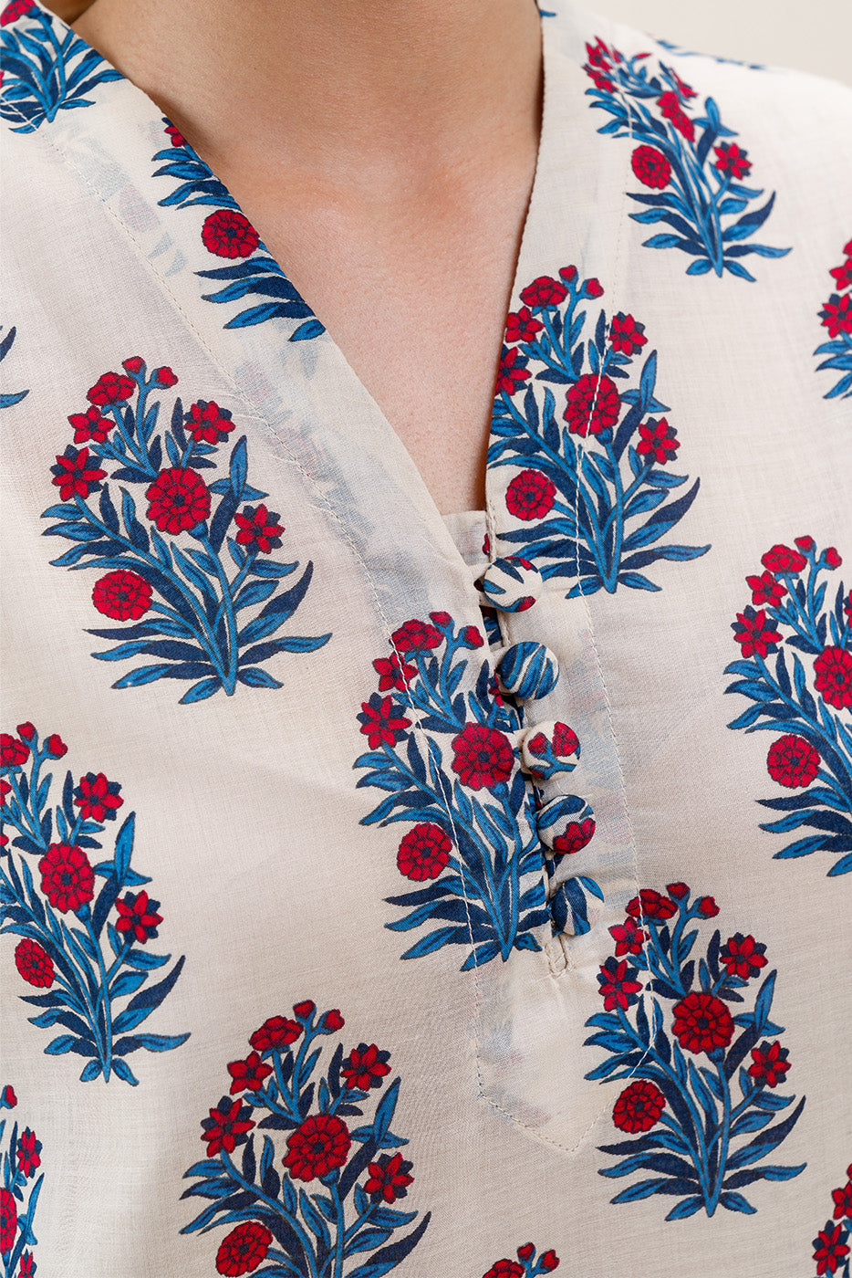 2 PIECE PRINTED LAWN SUIT (PRET)