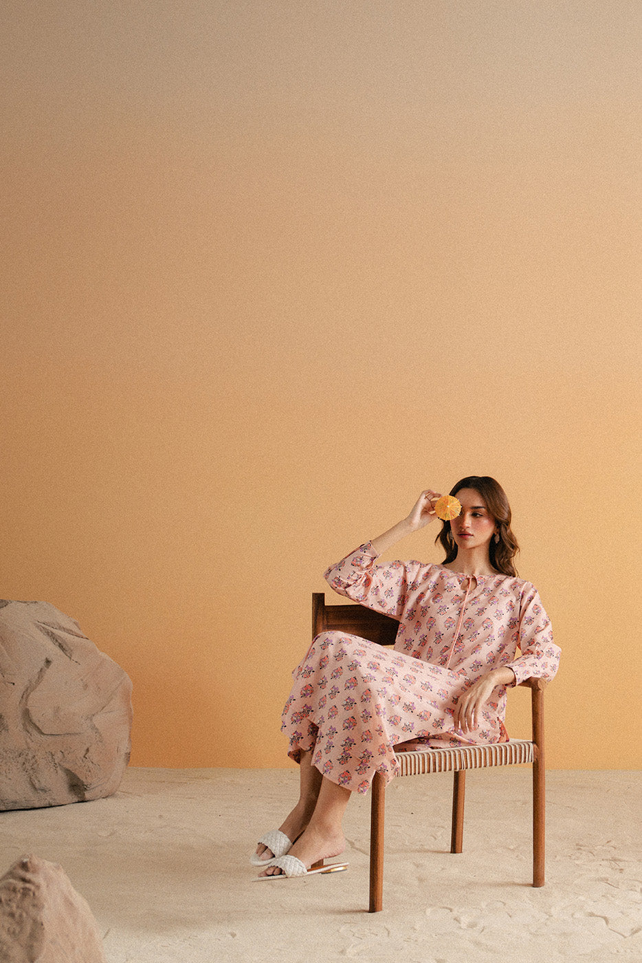 2 PIECE PRINTED LAWN SUIT (PRET)