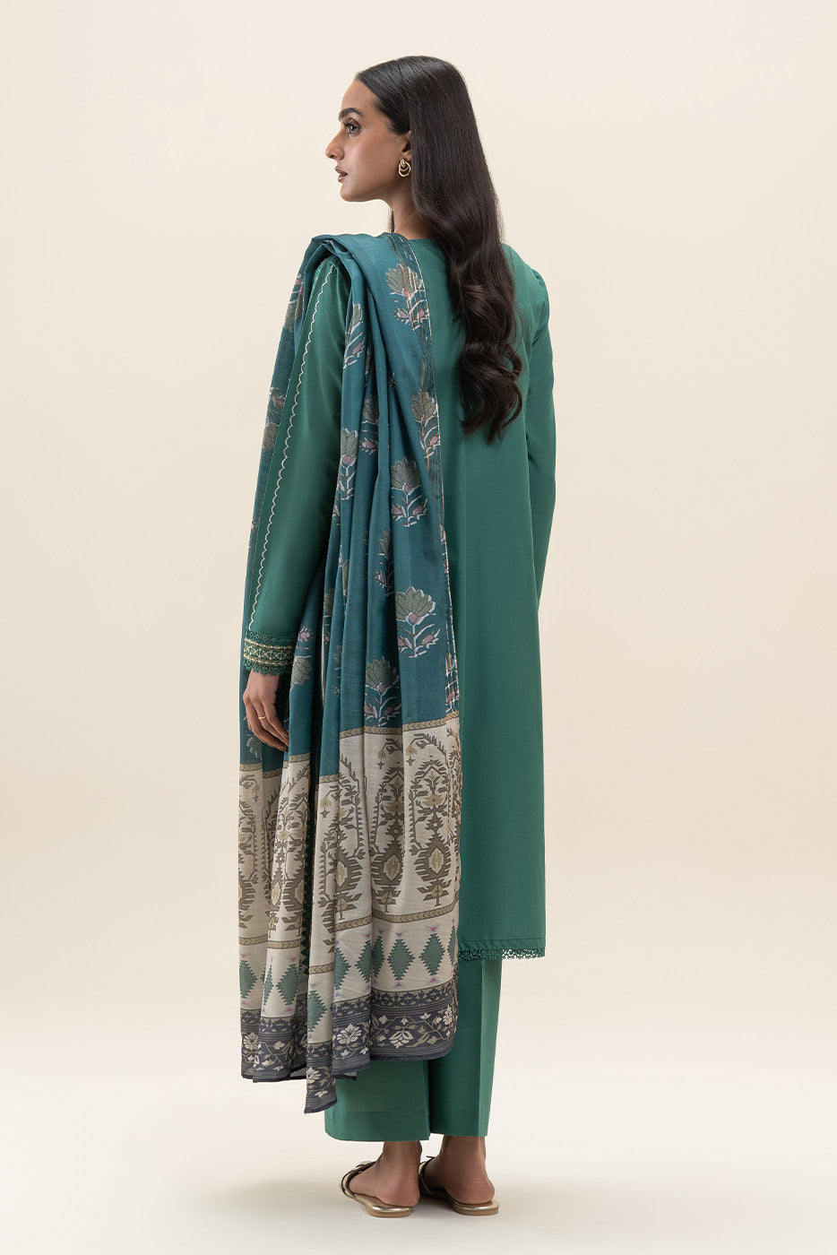 3 PIECE EMBROIDERED LAWN SUIT-SEA MOSS (UNSTITCHED)