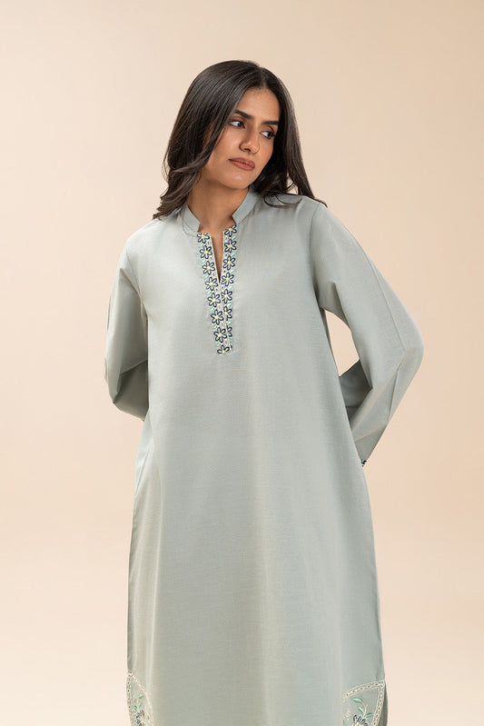 EMBROIDERED SLUB SHIRT (PRET)