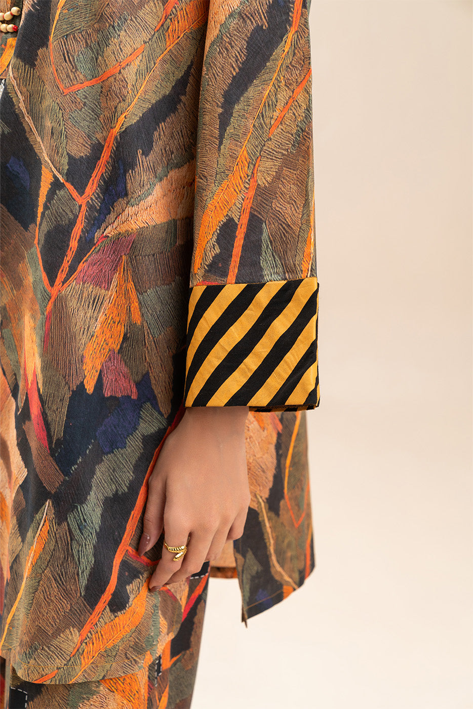2 PIECE PRINTED  LAWN SUIT (PRET)