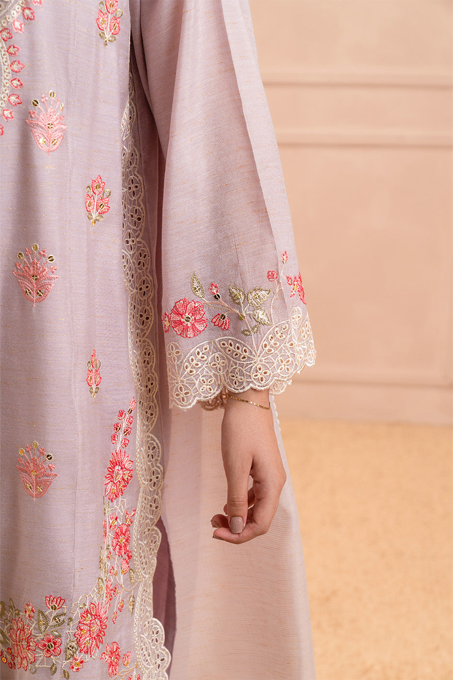 3 PIECE EMBROIDERED GOLD ZARI SUIT (HIGH CASUAL)