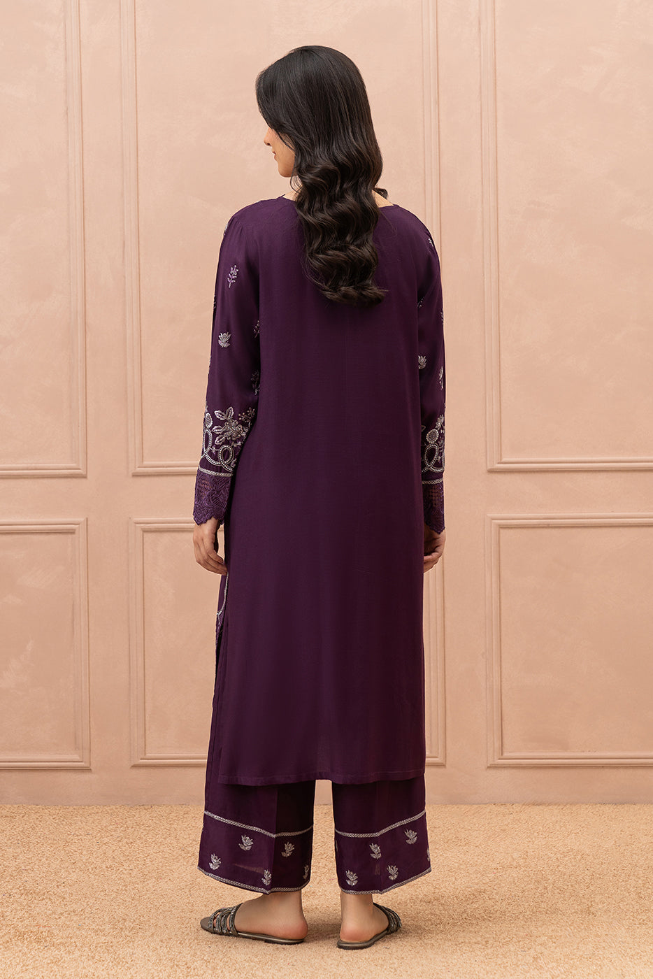 2 PIECE EMBROIDERED RAW SILK SUIT (LUXURY PRET)