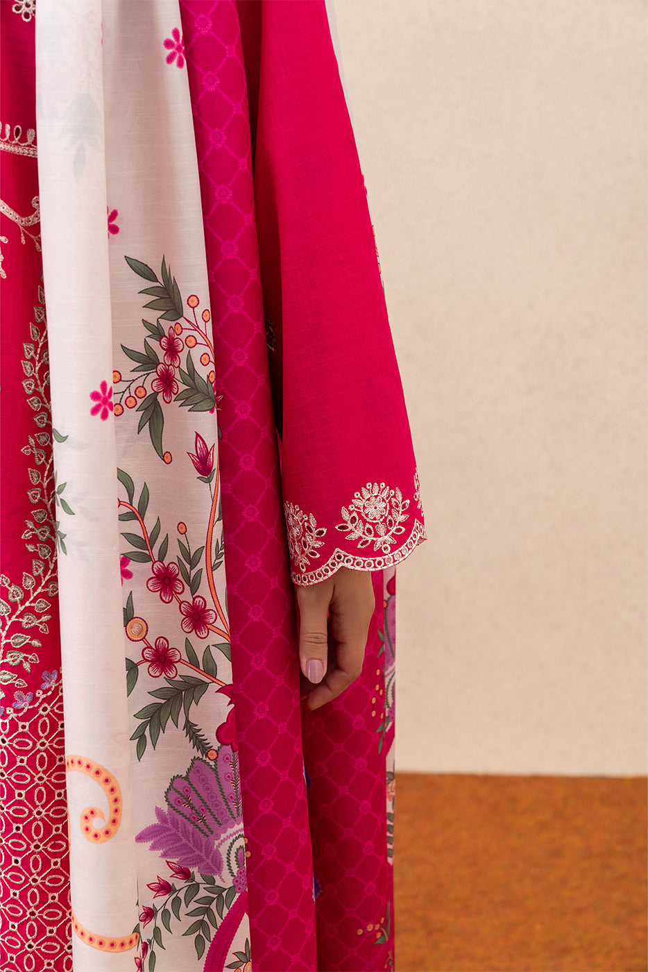 3 PIECE EMBROIDERED TWO WAY SLUB SUIT (HIGH CASUAL)