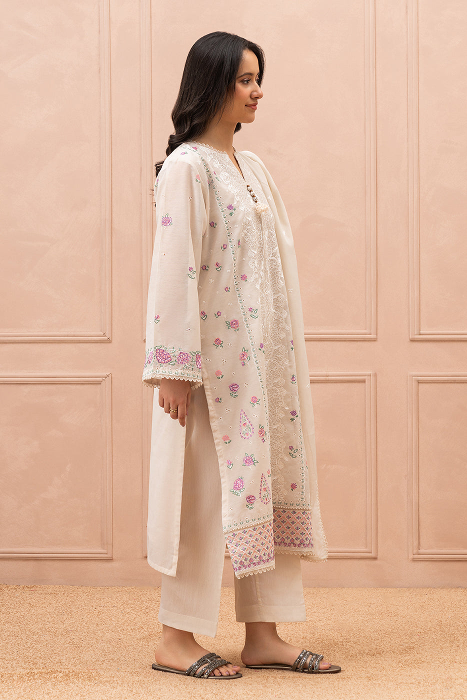 3 PIECE EMBROIDERED PAPER COTTON SUIT (HIGH CASUAL)