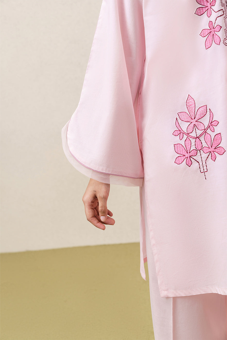 2 PIECE EMBROIDERED LAWN SUIT (PRET)