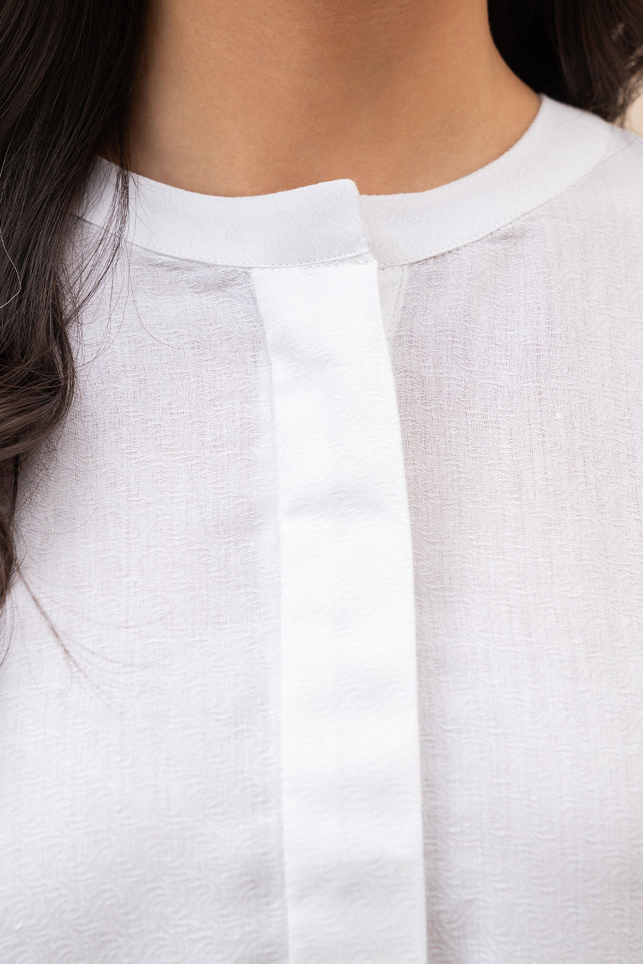 2 PIECE EMBROIDERED DORIA SUIT (PRET)